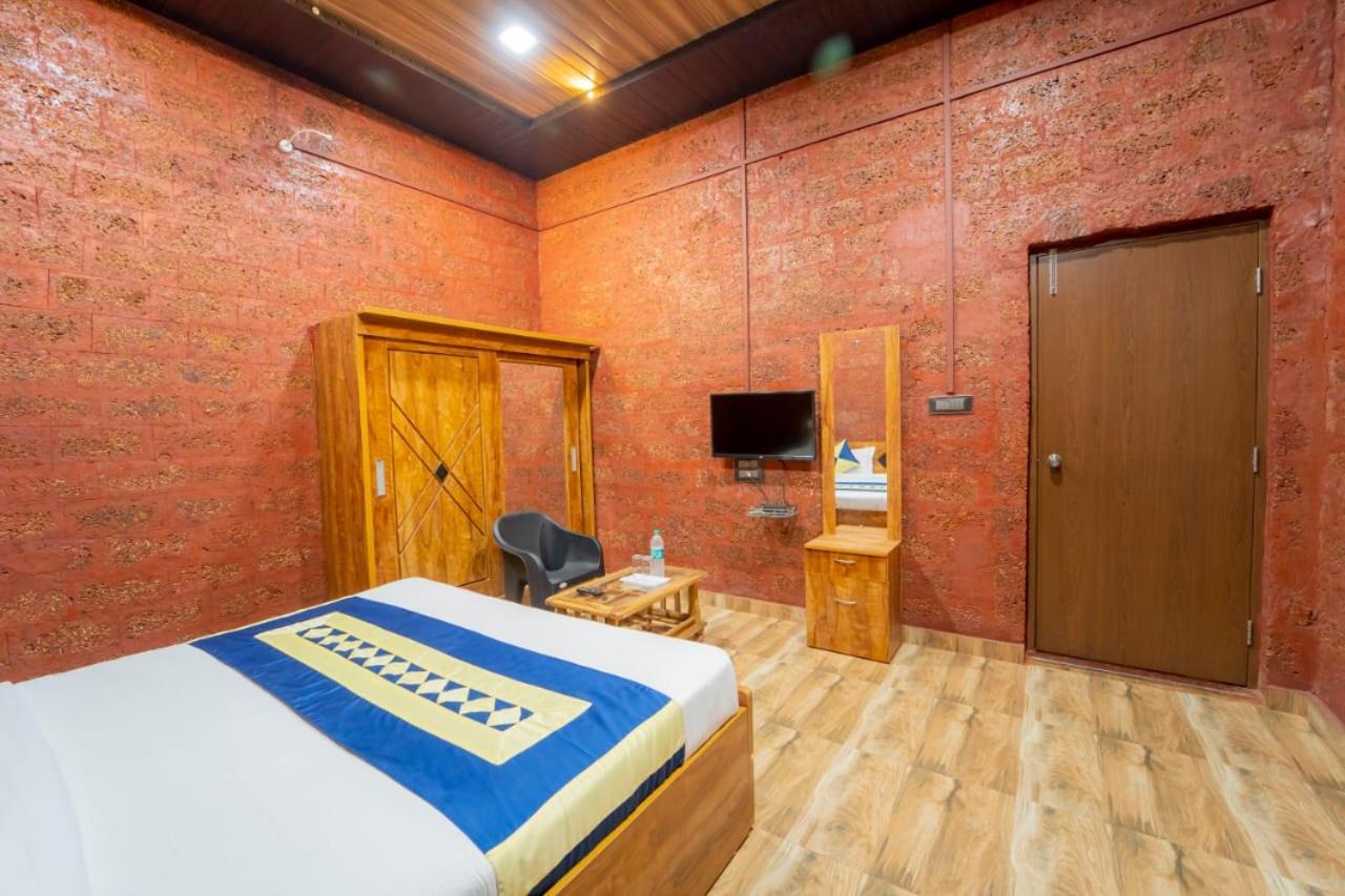 Stone Casa By Vgh 4Bhk Villa With Swimming Pool มหาบาเลชวาร์ ภายนอก รูปภาพ