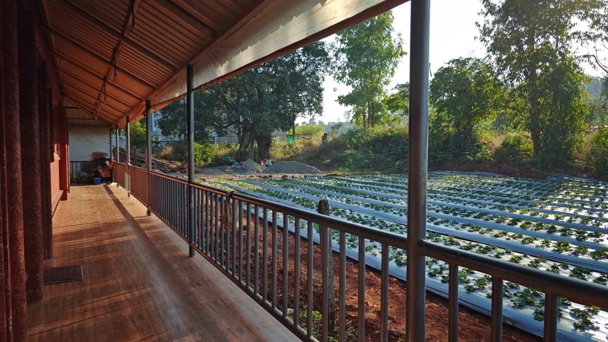Stone Casa By Vgh 4Bhk Villa With Swimming Pool มหาบาเลชวาร์ ภายนอก รูปภาพ