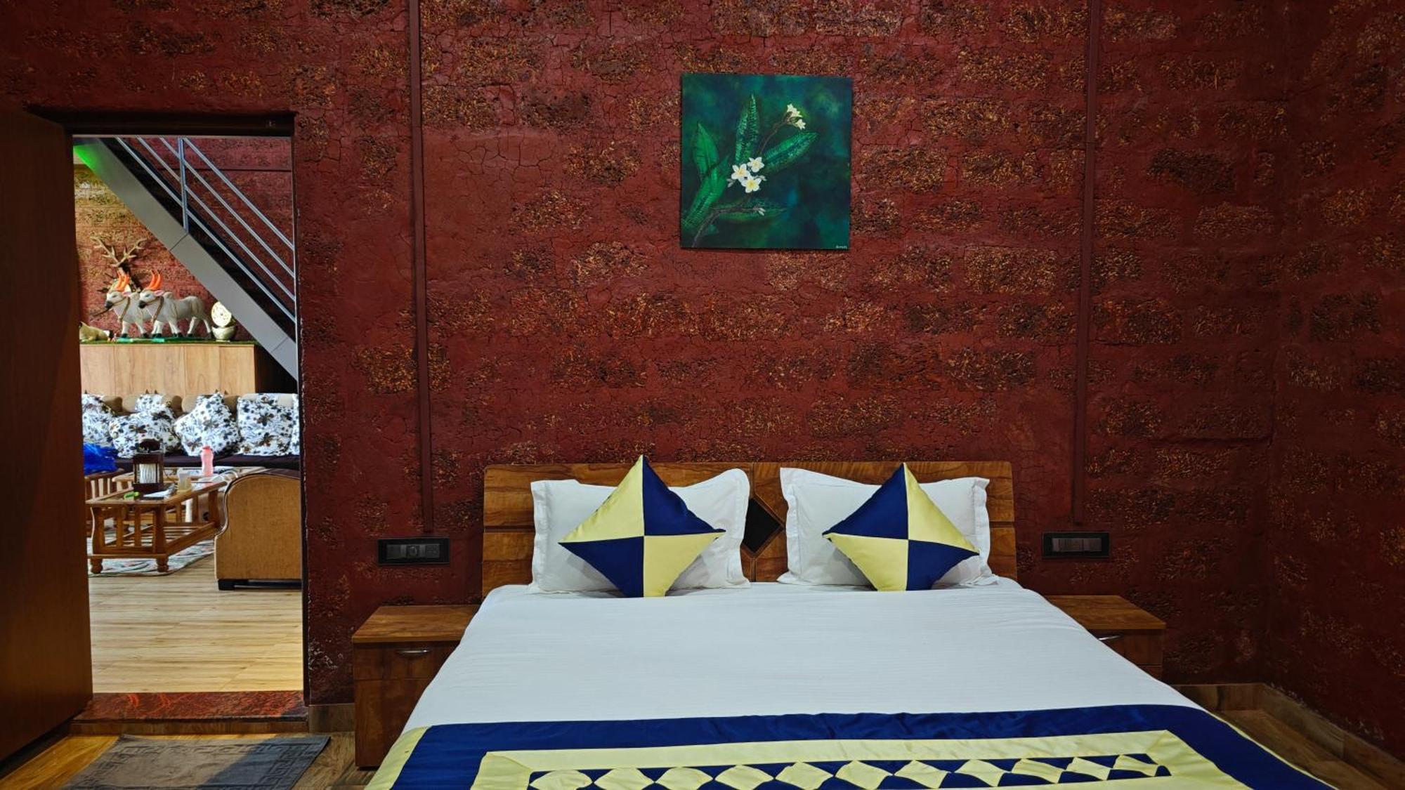 Stone Casa By Vgh 4Bhk Villa With Swimming Pool มหาบาเลชวาร์ ภายนอก รูปภาพ