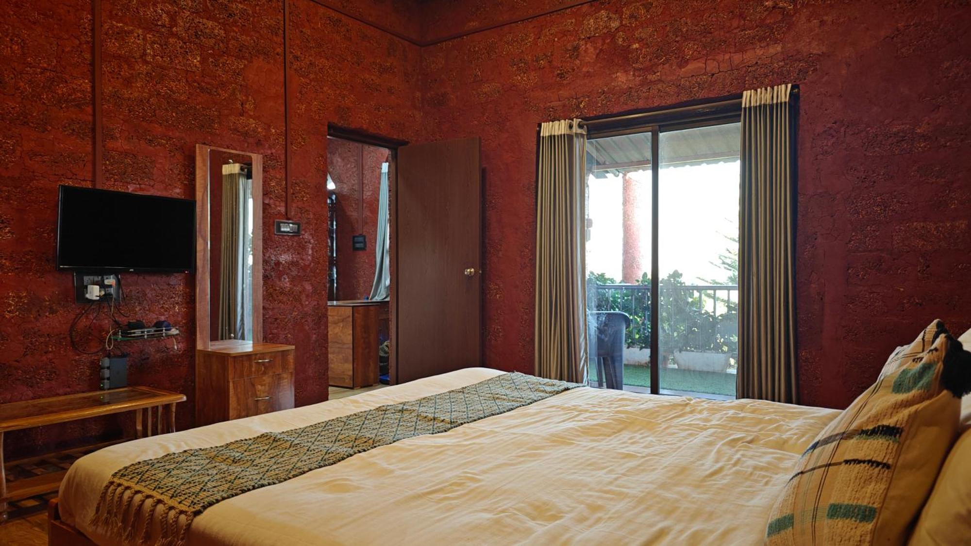 Stone Casa By Vgh 4Bhk Villa With Swimming Pool มหาบาเลชวาร์ ภายนอก รูปภาพ