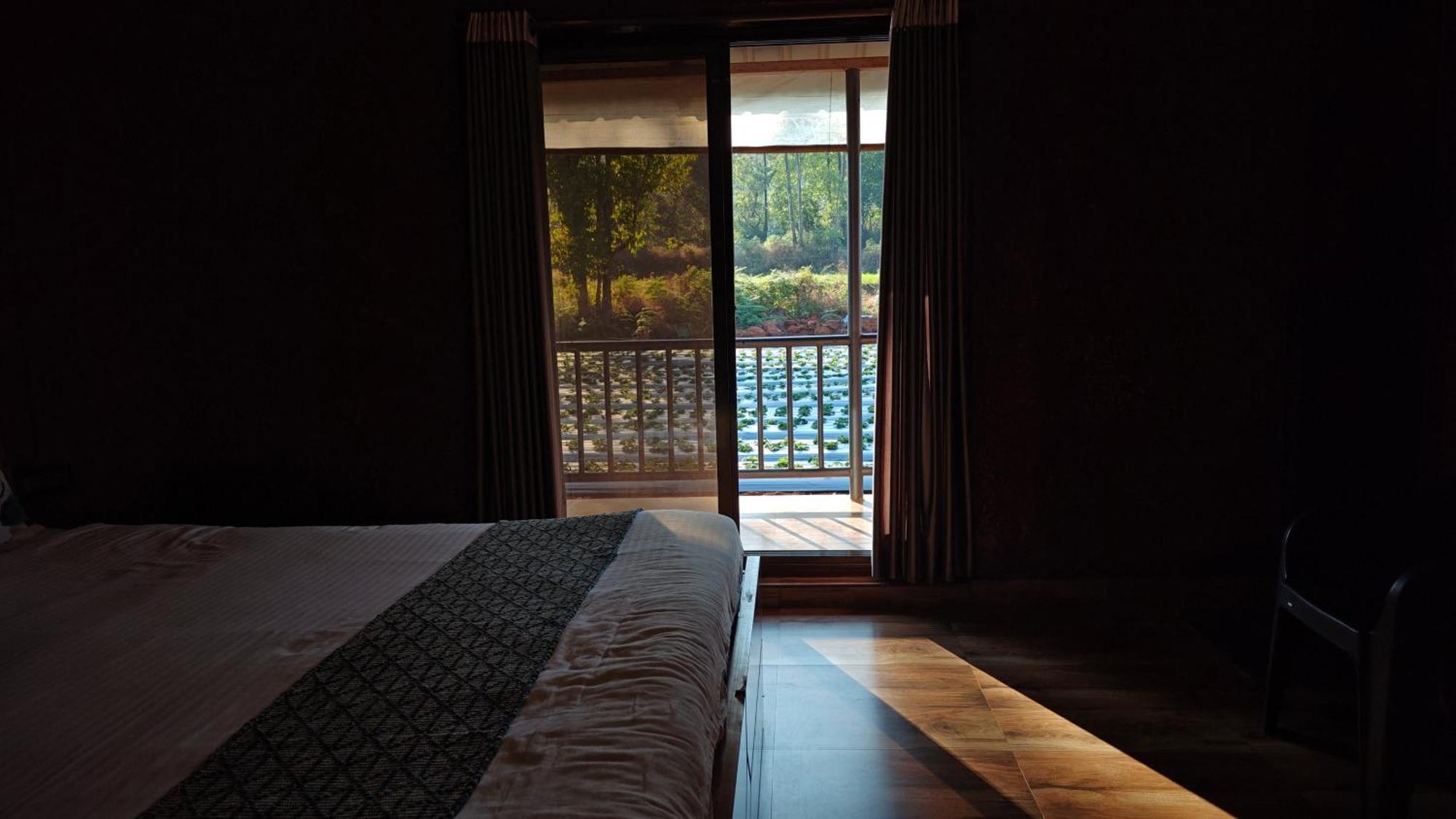 Stone Casa By Vgh 4Bhk Villa With Swimming Pool มหาบาเลชวาร์ ภายนอก รูปภาพ